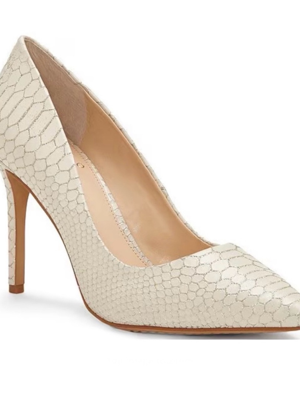 NWOB Vince Camuto Savilla Lizard Embossed Pointed Toe Pumps Size 9